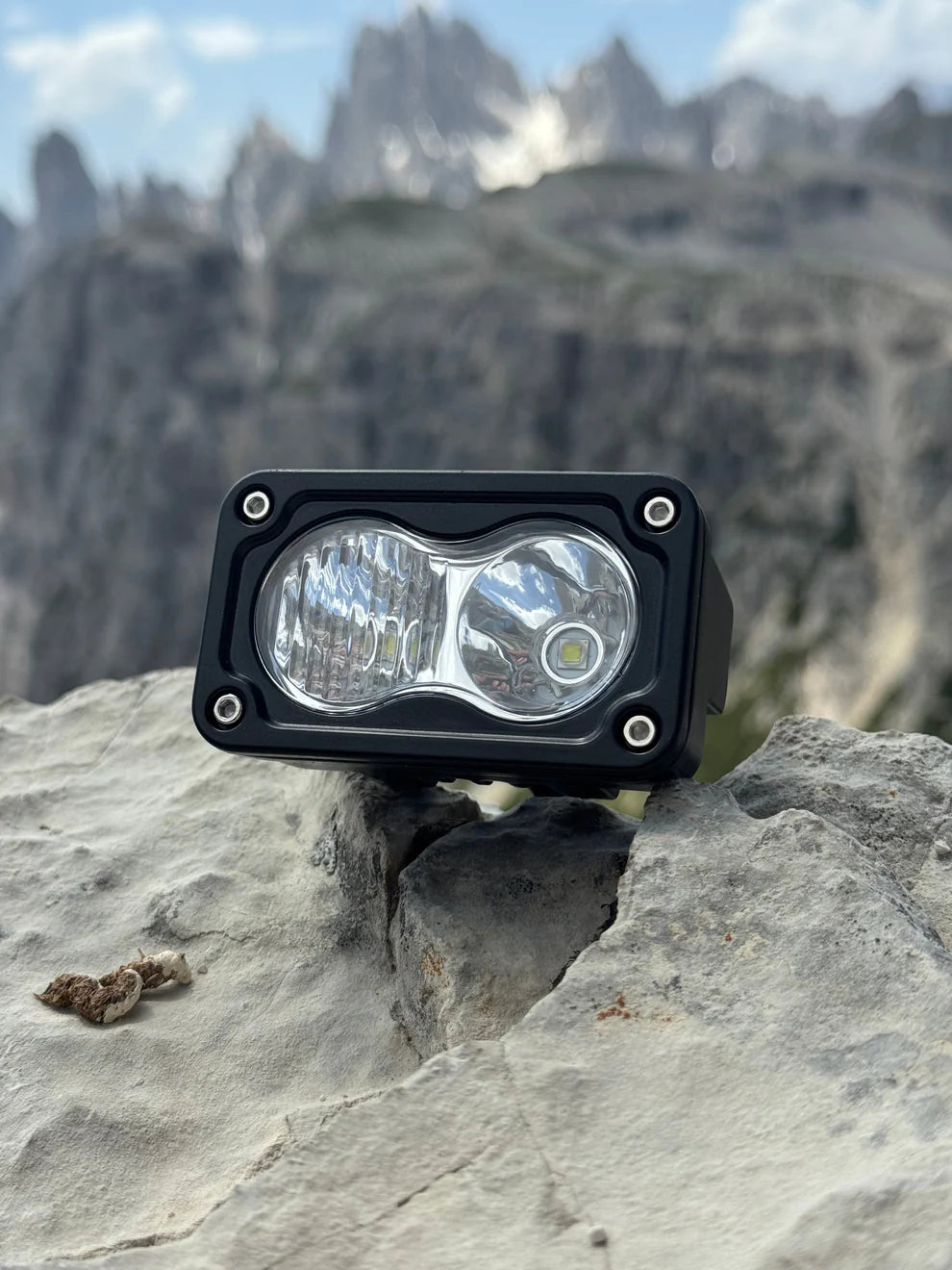 Battery Powered Baja Light for E-Motos/E-Bikes